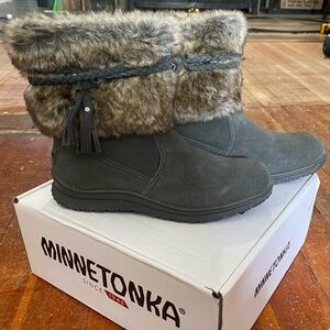 Women’s Minnetonka Boots
